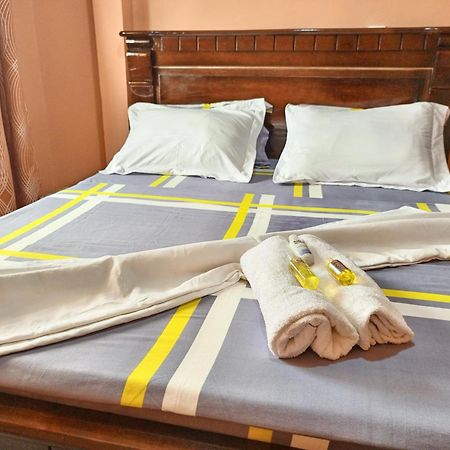 Residence Des 7 Collines Yaounde Bagian luar foto