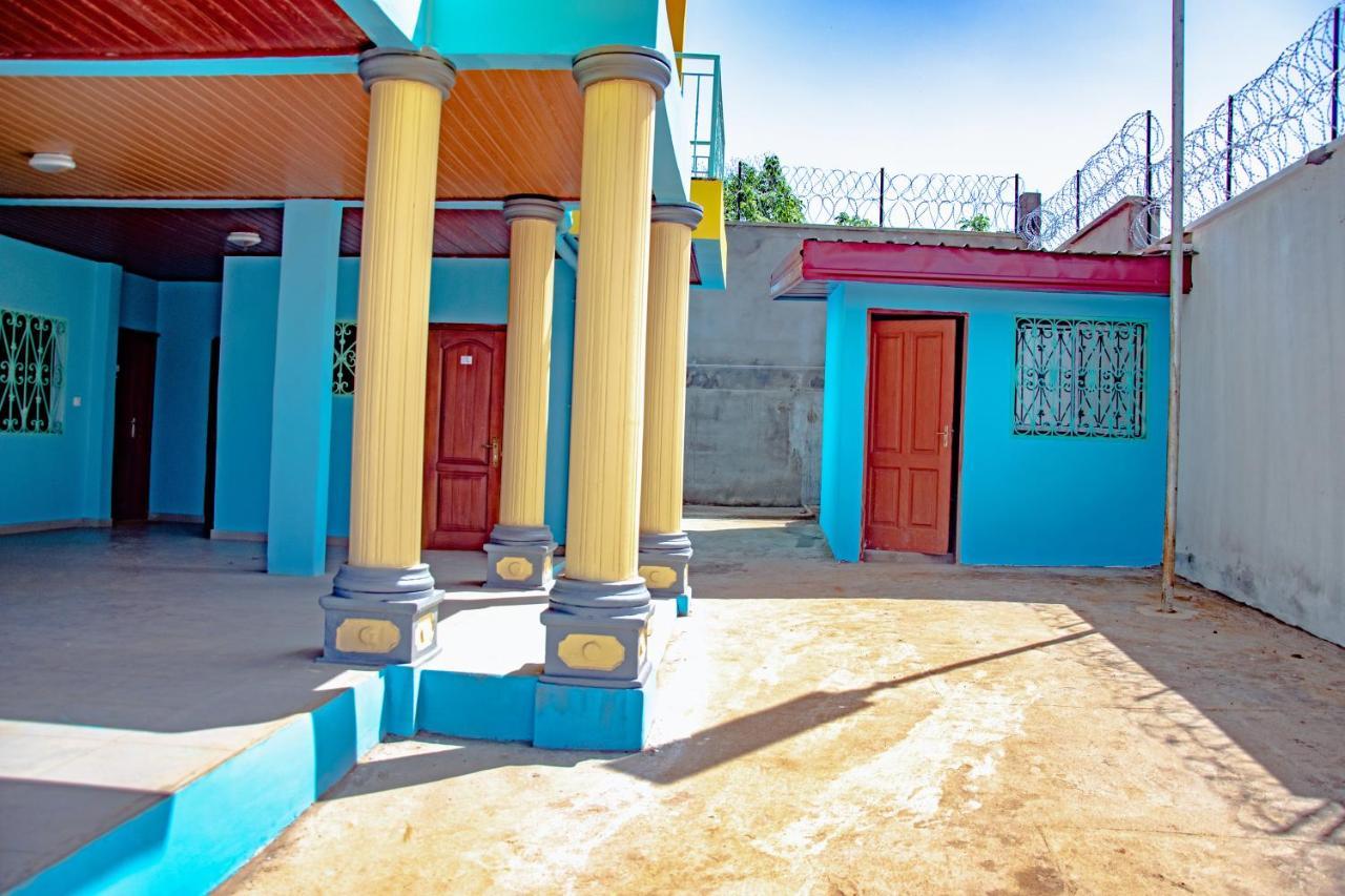 Residence Des 7 Collines Yaounde Bagian luar foto
