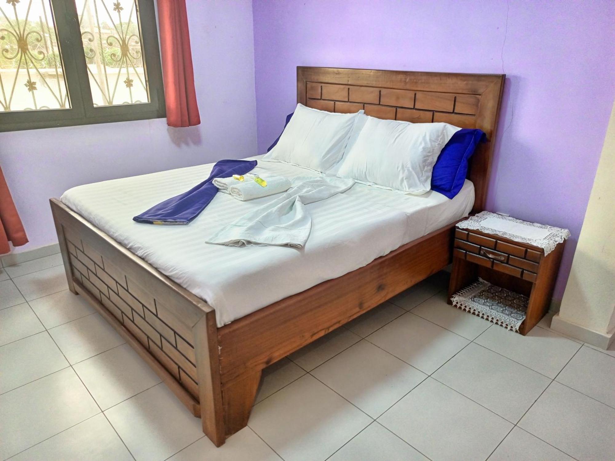 Residence Des 7 Collines Yaounde Bagian luar foto