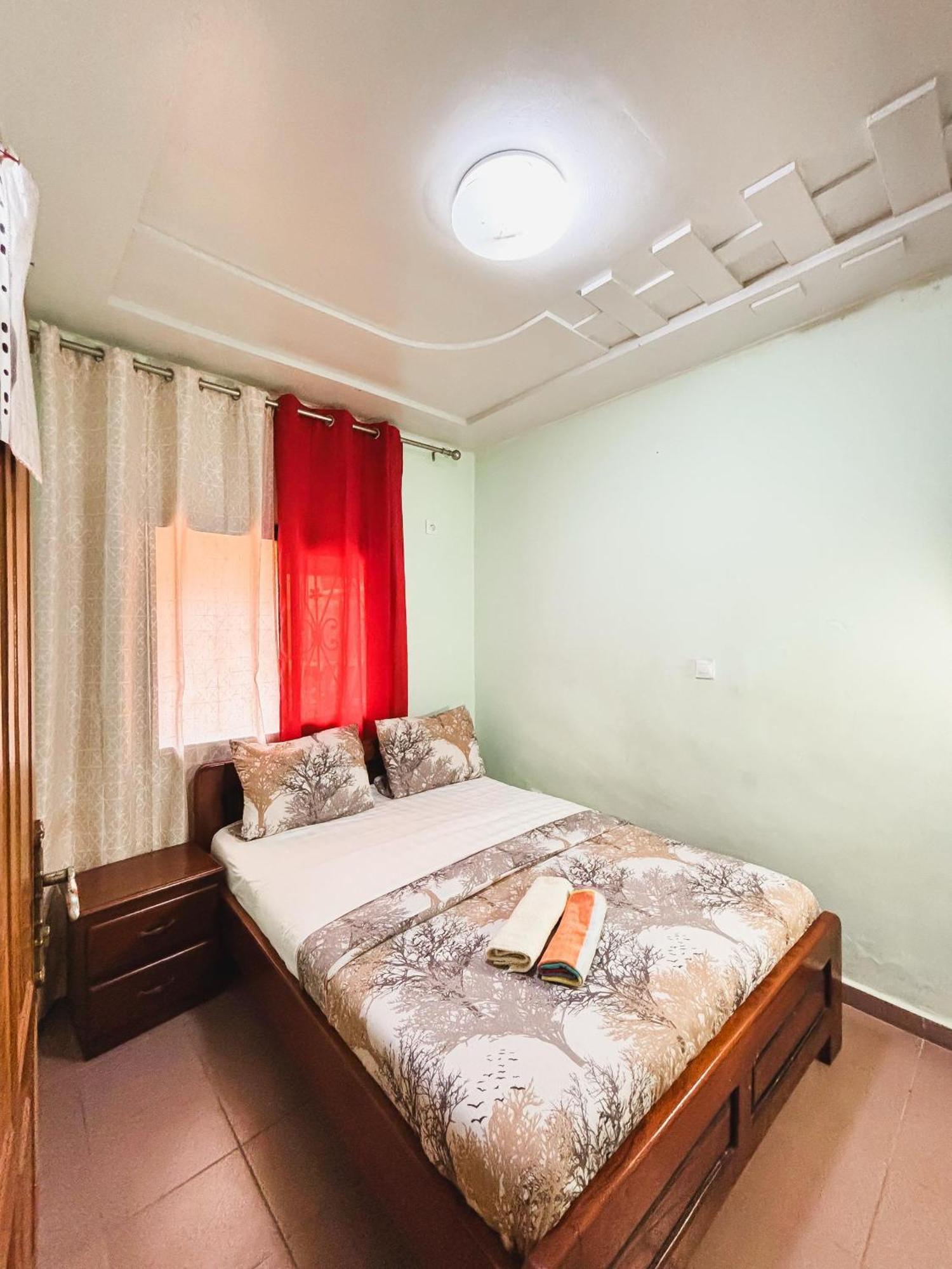 Residence Des 7 Collines Yaounde Bagian luar foto