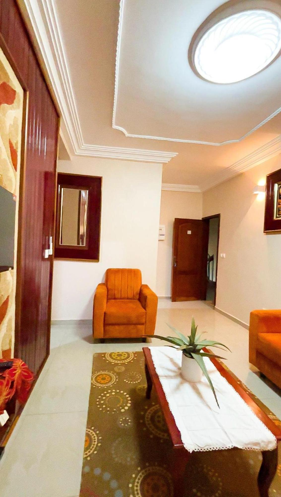 Residence Des 7 Collines Yaounde Bagian luar foto